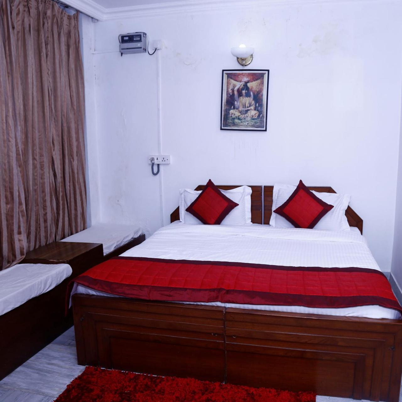 Batra Holiday Home - Couple Friendly Stays Delhi  Exteriör bild
