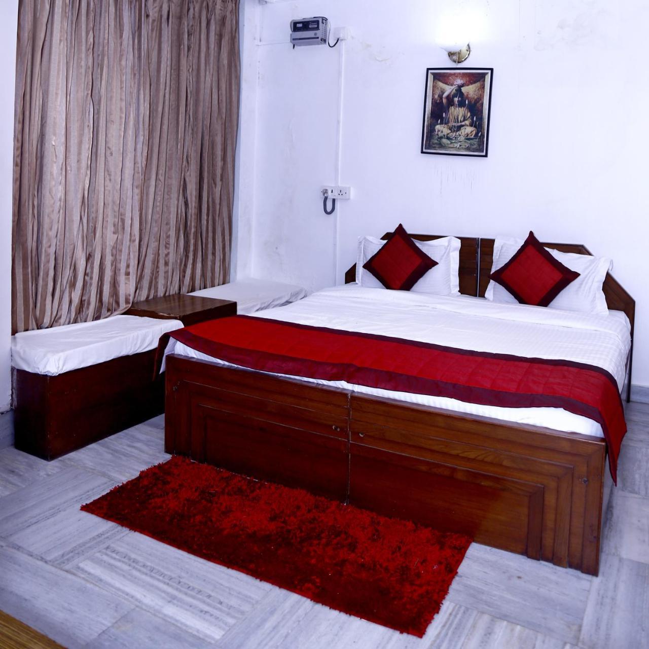 Batra Holiday Home - Couple Friendly Stays Delhi  Exteriör bild